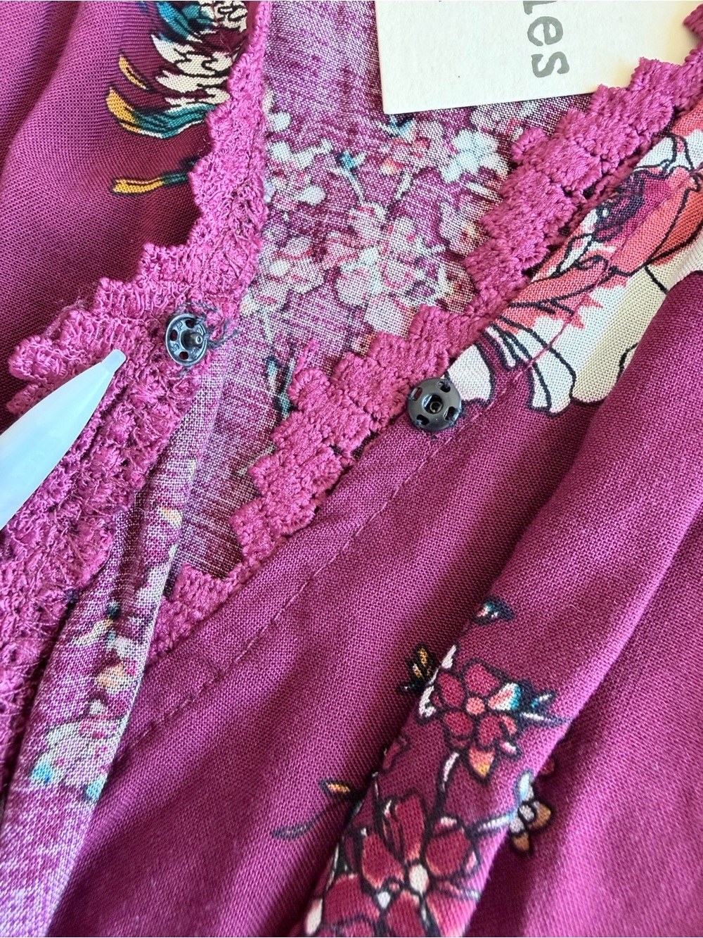 NWT Band of Gypsies Burgundy Floral High-Low Wrap Dress Medium - Picture 6 of 10